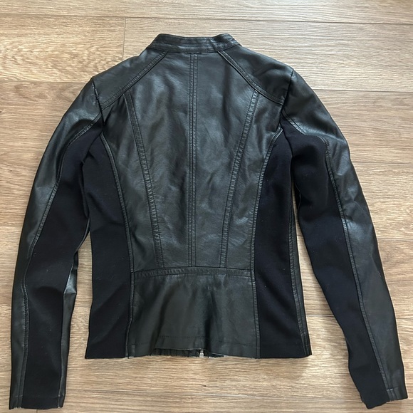 Black moto jacket - Picture 2 of 3